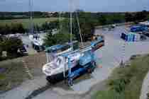 Fambridge Yacht Hoist Aerial